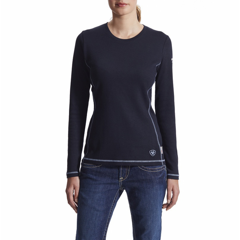 Ariat Women's FR Power Dry Top - Navy

Ariat partners with Polartec® to keep you safe and comfortable all workday long in a lightweight, durable baselayer. Flame-resistant for hazardous work environments.